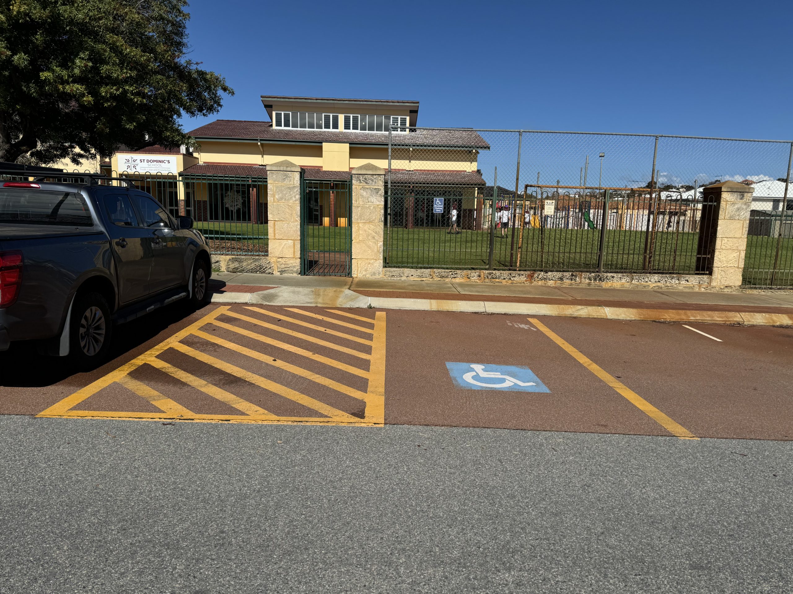 Important Disabled Bay Priority and Pick up and Drop off Parking Reminders